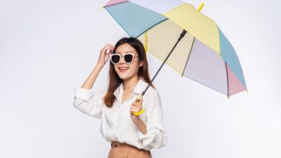 Payung Stylish: Kombinasi Antara Perlindungan dan Gaya di Musim Hujan