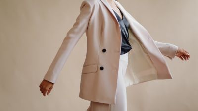 Tren Warna Hangat di Musim Dingin: Kehangatan Estetis dalam Fashion