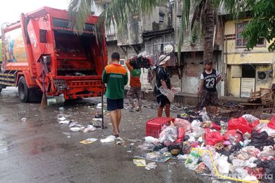 TPS Warakas Raya Dibersihkan Rutin oleh Sudin LH Jakarta Utara