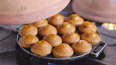 Resep Bolu Paranggi Khas Sulawesi yang Empuk, Lembut, dan Enak
