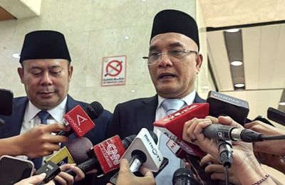 Biaya Haji 2026 Turun Jadi Rp87,4 Juta, DPR Pastikan Layanan Tetap Terjaga