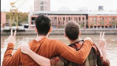 Mengapa Kita Lebih Memahami Orang Lain Ketimbang Diri Sendiri?