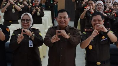 Gelar Supervisi di Kejati Kepri, Ses-JAM PIDUM Tekankan Pentingnya Digitalisasi Proses Hukum dan Pemanfaatan AI