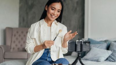 Munculnya Virtual Influencer: Fenomena Digital di Era Modern