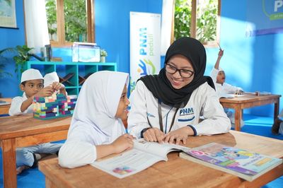 Bukan Sarjana, tapi Pemberdaya: Puluhan Ribu Lulusan SMA SMK Jadi Penggerak Ekonomi Wong Cilik Lewat PNM