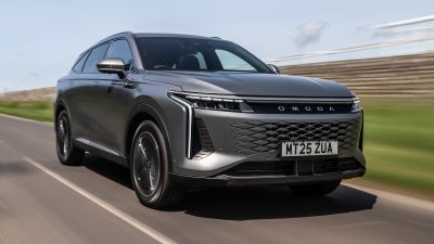 Kenalan dengan Omoda O9 PHEV, SUV Compact Terbaru yang Siap Mengaspal di Indonesia!