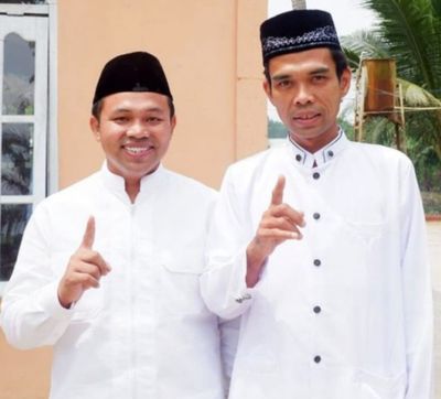 Ustaz Abdul Somad Unggah Foto Bersama Gubernur Riau Abdul Wahid di Tengah Kabar OTT KPK