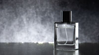 Aroma Parfum Tepat untuk Musim Hujan yang Mendung