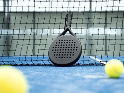 17 Ide Nama Saluran WhatsApp Pecinta Padel Dalam Bahasa Inggris yang Keren dan Bikin Komunitasmu Solid