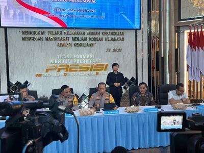 Breaking News! Polda Metro Tetapkan 8 Orang Tersangka Fitnah Ijazah Jokowi Palsu