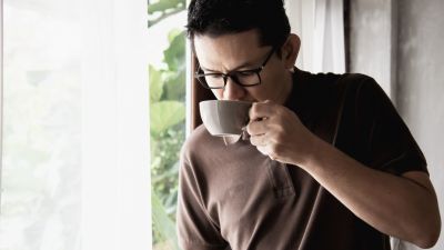 Kebiasaan Ngopi di Indonesia: Kenikmatan dan Risiko Kesehatan