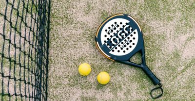 Lagi Viral! Agen Travel Ajak Main Padel di Madinah, Netizen Ramai-Ramai Istigfar