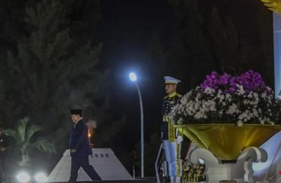 Prabowo Kenang Pertempuran Surabaya saat Ziarah Nasional dan Renungan Suci Hari Pahlawan