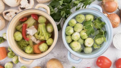 Sayur Rebus vs Sayur Tumis: Mana yang Lebih Bergizi?