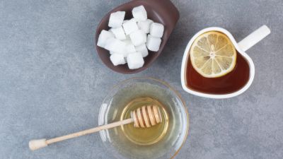 Perbandingan Pemanis: Gula, Madu, atau Stevia untuk Kesehatan?