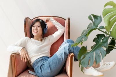 11 Ide Seru Rayakan Hari Jomblo Sedunia, Sendiri tapi Tetap Happy!