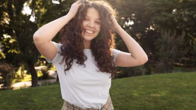 Cara Mengatasi Rambut Lepek Saat Cuaca Panas
