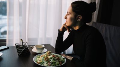 Mindful Eating: Menikmati Makanan dengan Kesadaran