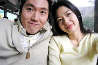 Jun Ji Hyun Ungkap Perjalanan Cintanya dengan Suami, dari Kencan Buta hingga Menikah