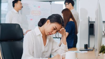 Mengatasi Overthinking dan Dampaknya pada Kesehatan Fisik