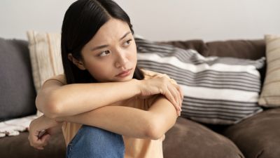 Memahami Toxic Positivity: Ketika Optimisme Menjadi Tidak Sehat