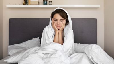 Cara Mengatasi Kecemasan Sebelum Tidur