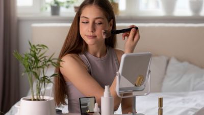 Tren Makeup Minimalist: Kesederhanaan yang Memikat Hati Wanita Indonesia
