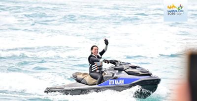 Aksi Jetski Lintas Merak-Bakauheni Warnai Lamsel Fest 2025