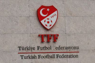 Jejaring Skandal Judi Sepak Bola Turki Meluas: Komentator, Pelatih hingga Petinggi Klub Ikut Diinvestigasi