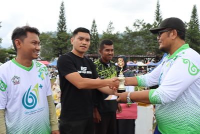 Peringatan HKN Ke-61 Aceh Tengah: Ribuan Peserta dan Penghargaan untuk Nakes