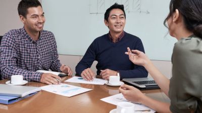 Mengatasi Overthinking Pasca Meeting: Tips Praktis untuk Menyegarkan Pikiran
