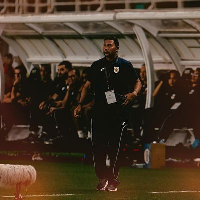 Dipecat dari Timnas Indonesia, Kini Denny Landzaat Selangkah Lagi Jadi Asisten Pelatih di Ajax