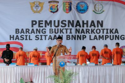 BNNP Lampung Musnahkan 11,3 Kg Sabu dan 870 Gram Ganja