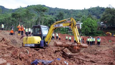 Dua Korban Tanah Longsor di Cilacap Ditemukan, Upaya Pencarian Berlanjut