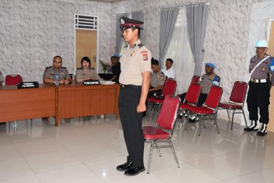 Buntut Aniaya Siswa SPN, Polisi di NTT Dipecat Secara Tidak Hormat!