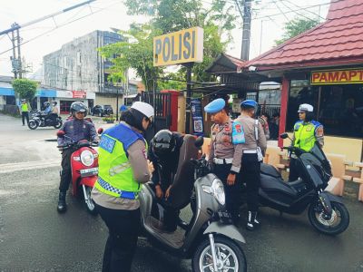 Operasi Zebra Kayan 2025, Personel Polres Tarakan Juga tidak Luput dari Pemeriksaan