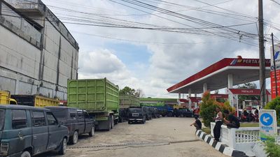 Solar Subsidi di Bengkalis Dijarah Mafia! Rakyat Cuma Kebagian Macet dan Debu