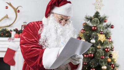 Asal Usul Santa Claus: Dari Santo Nikolas hingga Ikon Global