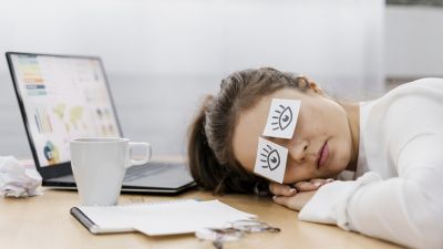 Tidur Siang 20 Menit: Kunci Meningkatkan Mood dan Produktivitas