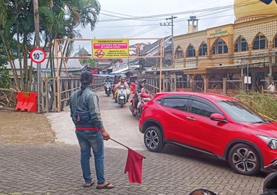 Jembatan Bailey Sonokembang di Malang Dibuka Kembali