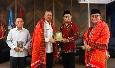 Buku RE Nainggolan: Inspirasi Integritas untuk ASN Muda