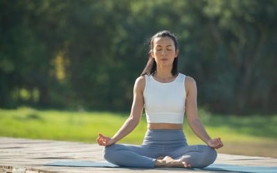 Gen Z Makin Suka Healing Berfaedah: Wisata Kebugaran, Budaya & Alam Jadi Primadona