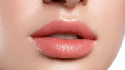 Perawatan Bibir: Tren Lip Peptide Treatment yang Meningkat di Industri Skincare