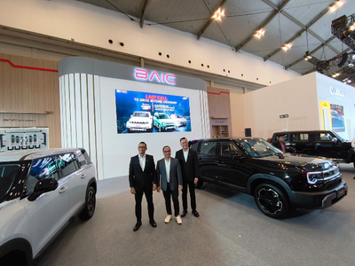 BAIC Pamer BJ30 Hybrid FWD di GJAW 2025, Harga Lebih Murah dari Varian AWD