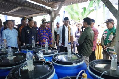 Gubernur Lampung Tinjau Pembuatan Pupuk Organik Cair di Tulang Bawang, Dorong Kemandirian Petani