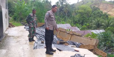 Longsor Ancam Dua Rumah di Lhokseumawe, Warga Diminta Waspada Musim Hujan