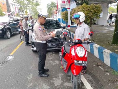 Satlantas Aceh Barat Gencarkan Operasi Zebra 2025, 14 Tilang & 20 Teguran!