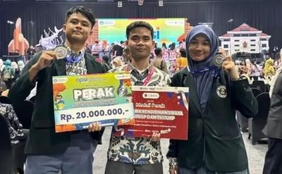 Dua Pelajar SMA Nasional KPS Sabet Perak OPSI 2025