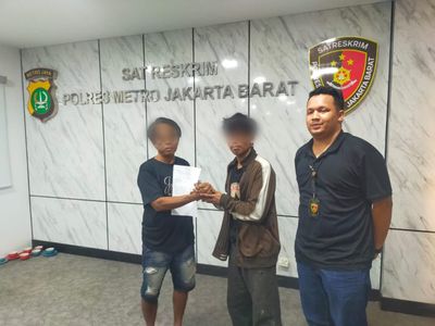 Uang Tips Usai Bantu Mobil Mogok Dipersoalkan, 2 Pemuda di Jakbar Digulung Polisi
