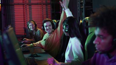 Mengenal Skill Macro dan Micro dalam Game Strategi Kompetitif